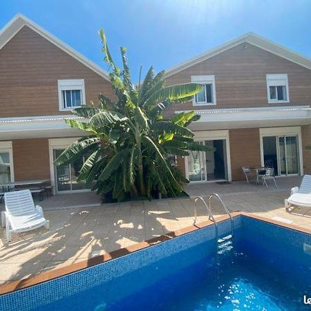 Villa Soleil L'Etang-Sale ภายนอก รูปภาพ