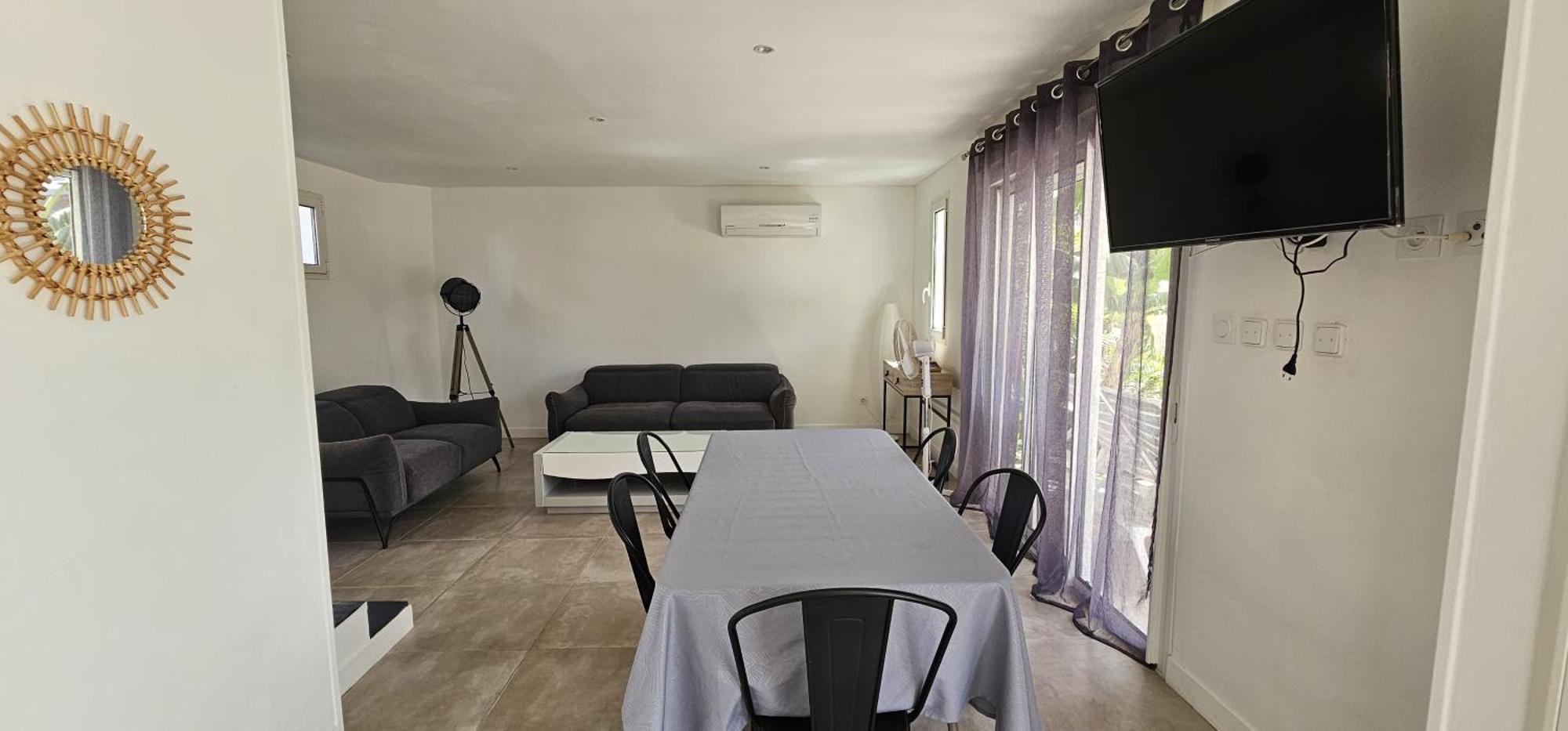 Villa Soleil L'Etang-Sale ภายนอก รูปภาพ