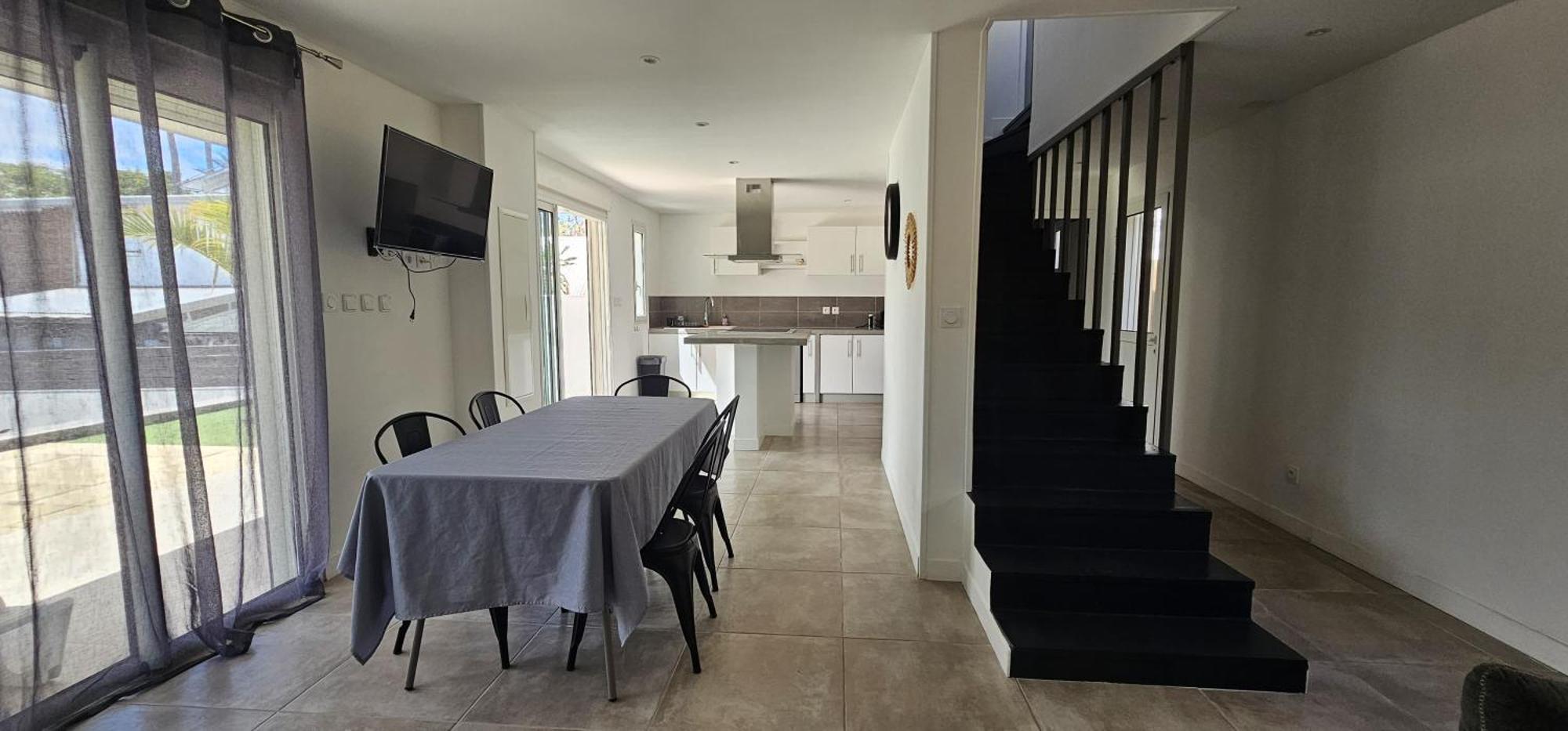Villa Soleil L'Etang-Sale ภายนอก รูปภาพ
